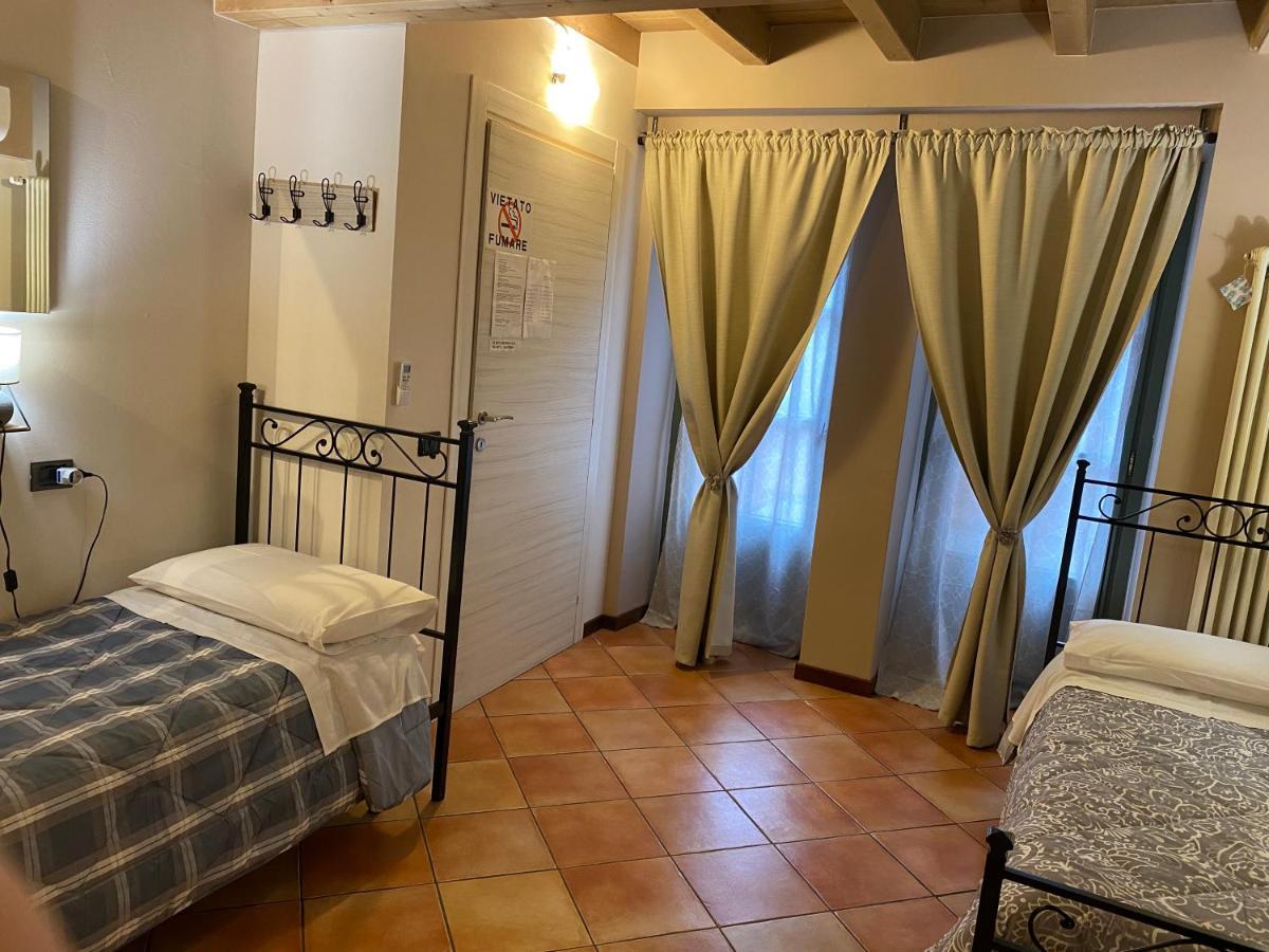 Hotel La Casina à Dello Extérieur photo