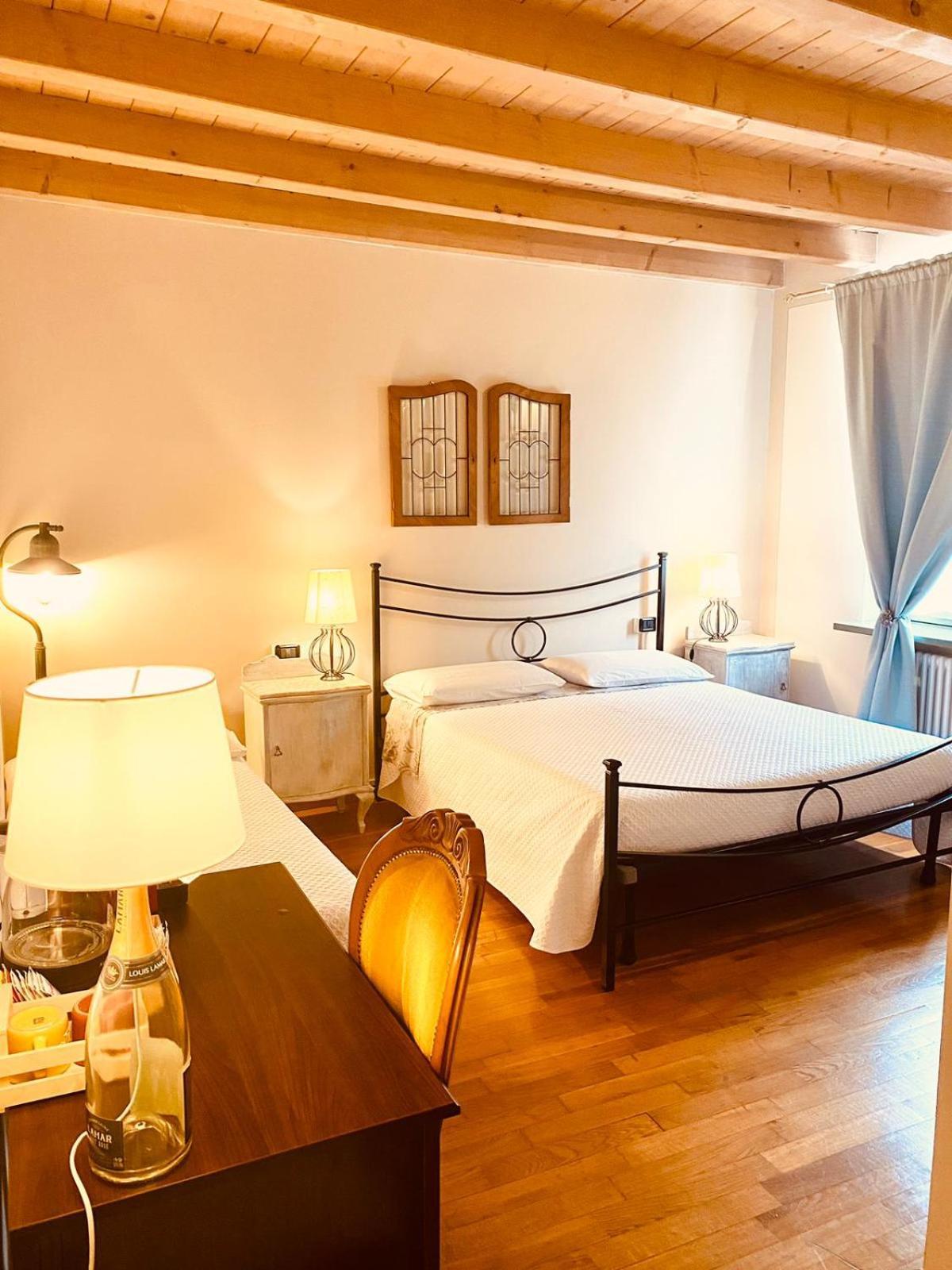 Hotel La Casina à Dello Extérieur photo