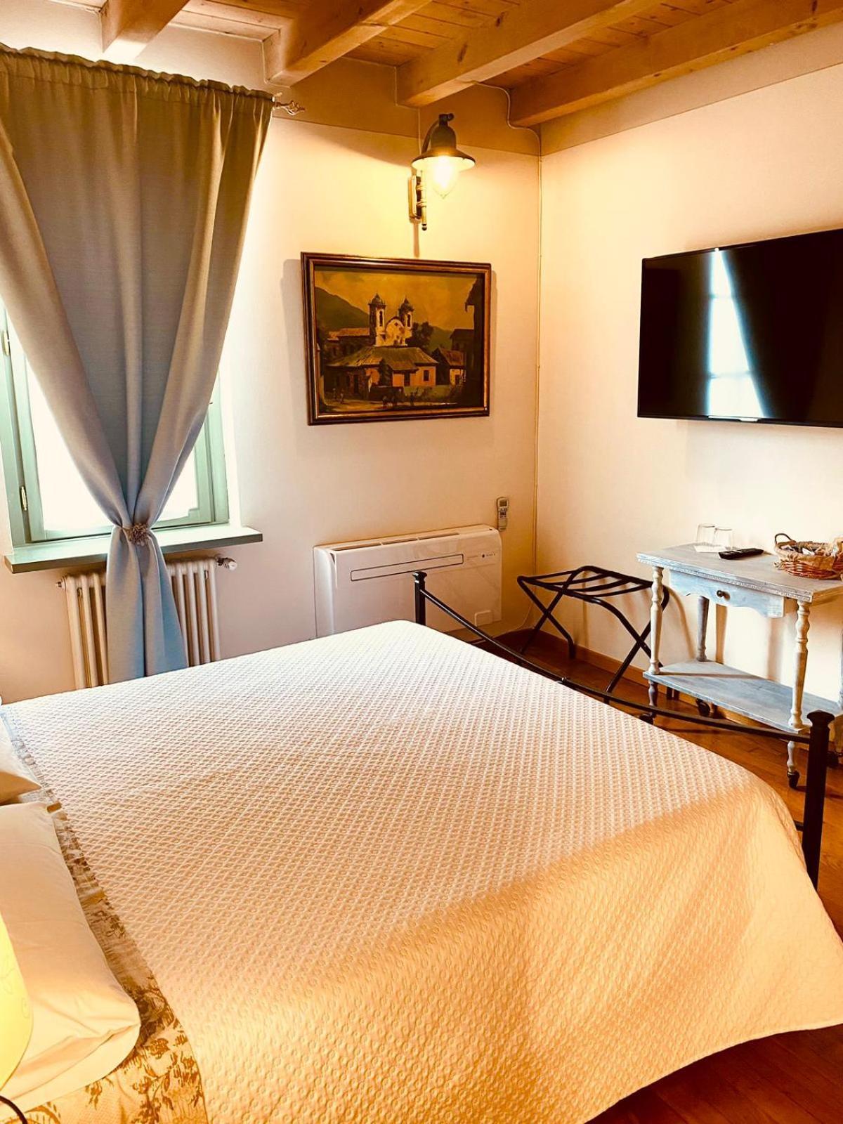 Hotel La Casina à Dello Extérieur photo