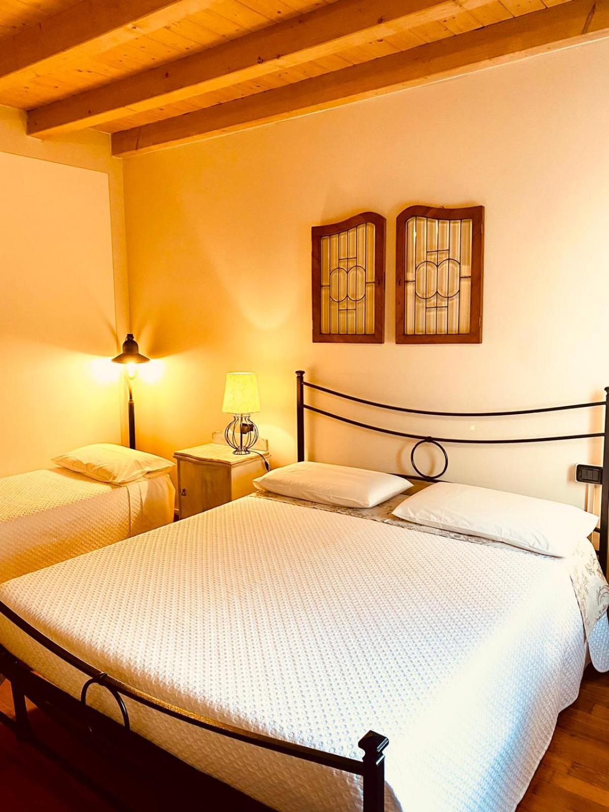 Hotel La Casina à Dello Extérieur photo